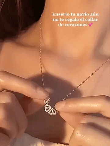 COLLAR TRÉBOL DE CORAZONES